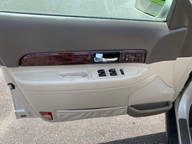 Used 2001 Lincoln LS image 26