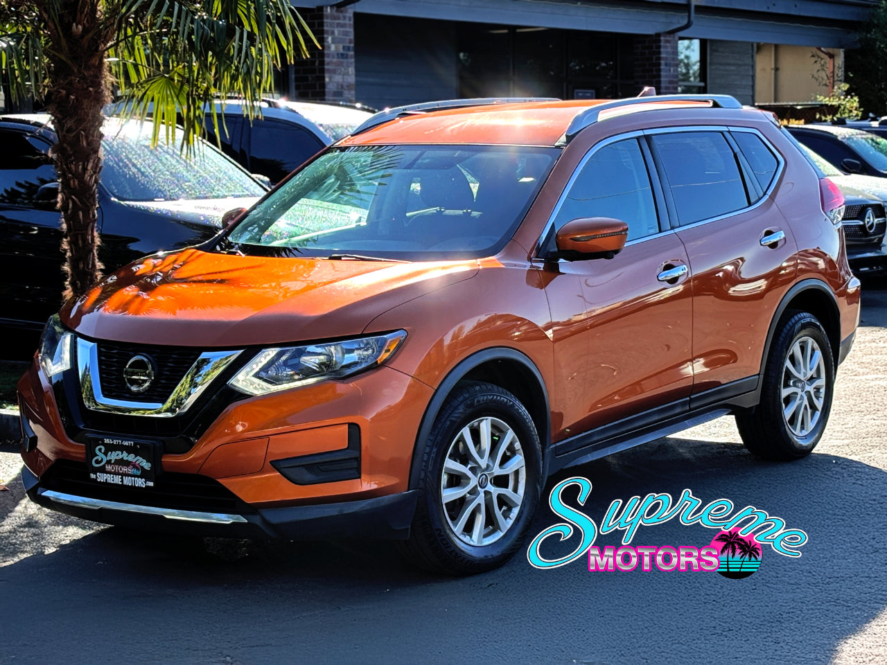 Used 2018 Nissan Rogue SV w/ Premium Package