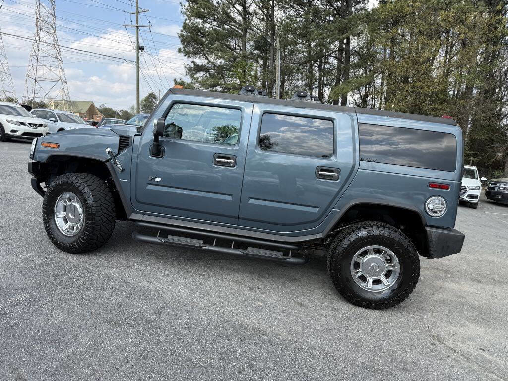 Used 2005 HUMMER H2 w/ Preferred Equipment Group image 8