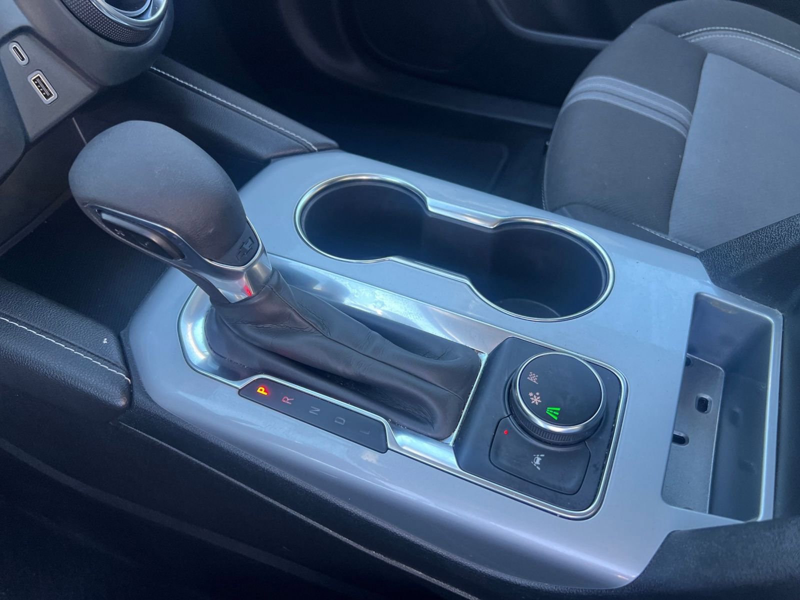 Used 2025 Chevrolet Blazer LT image 42