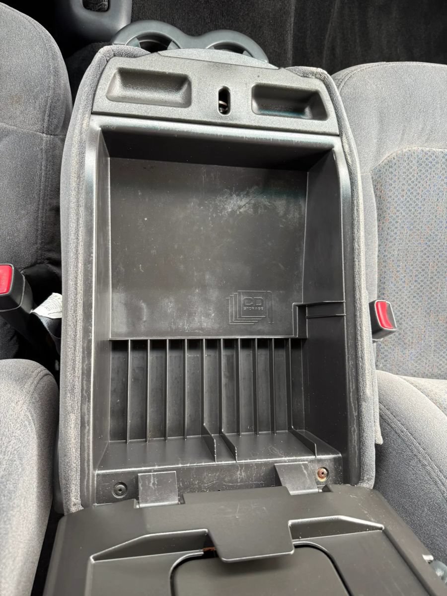 Used 2002 Chevrolet Silverado 2500 LS AWD/4WD image 36