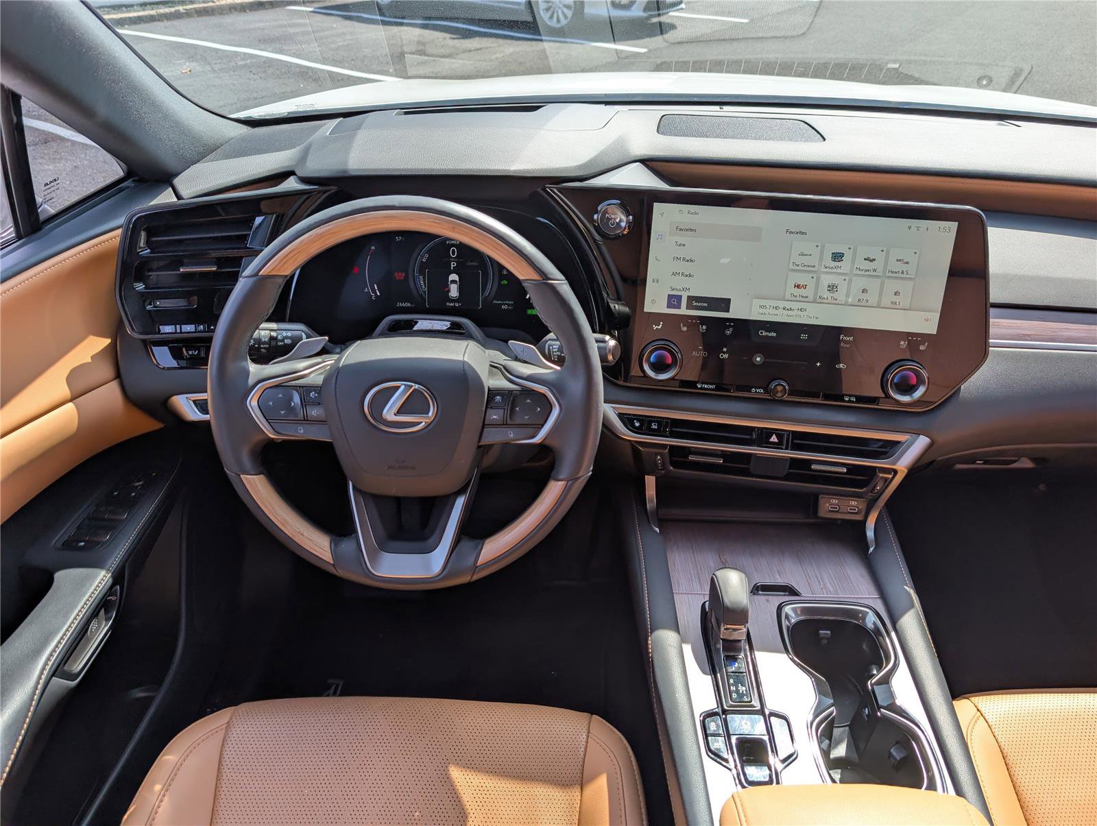 Used 2024 Lexus RX 350 w/ Convenience Package image 17