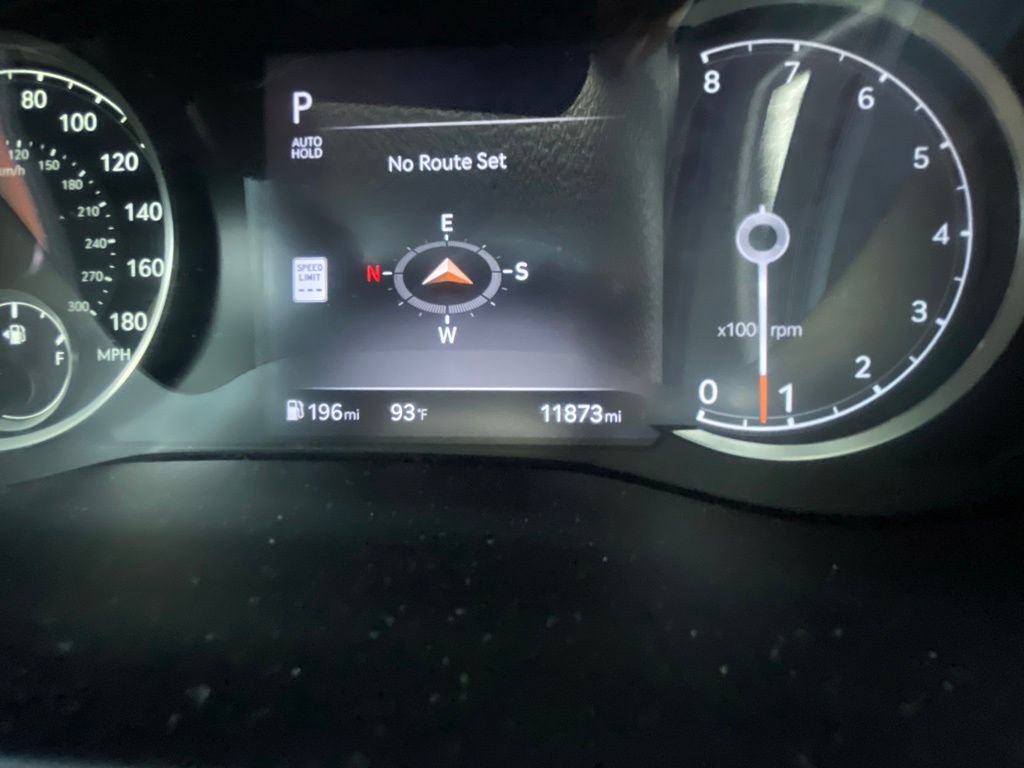Used 2026 Genesis G70 2.5T RWD image 13