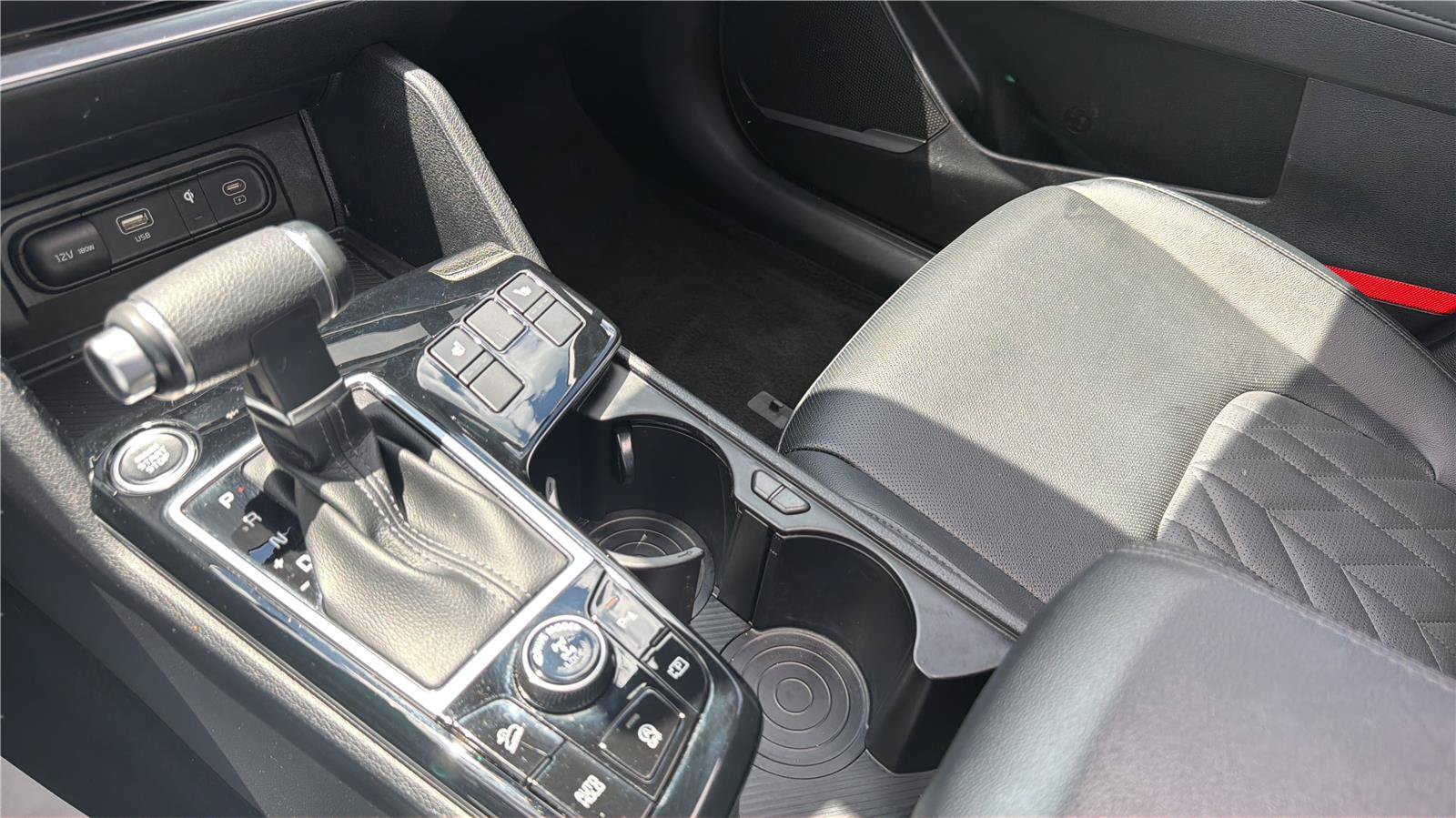Used 2025 Kia Sportage X-Line w/ Premium Package AWD/4WD image 12