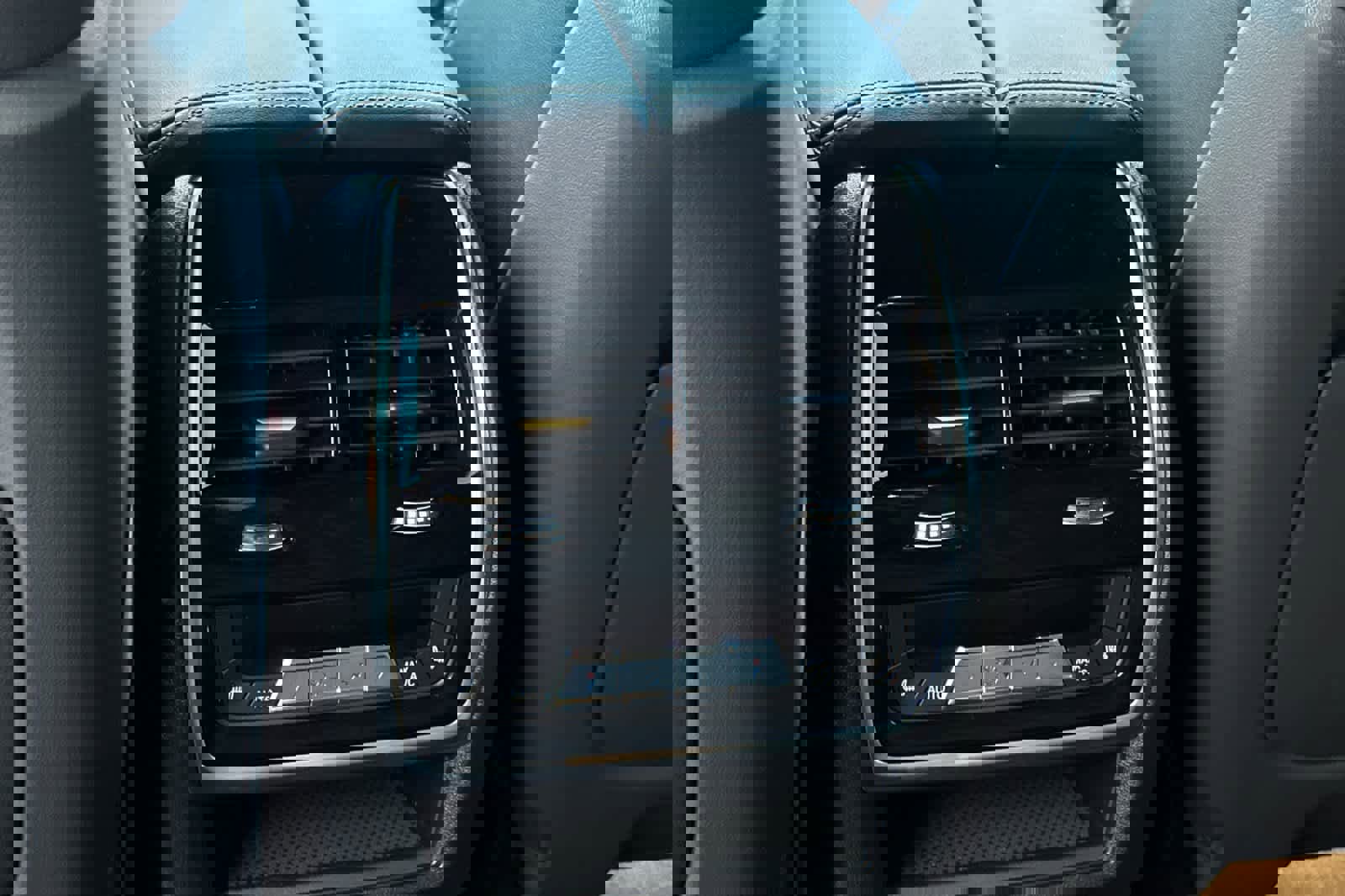 New 2026 BMW XM Label Red image 16