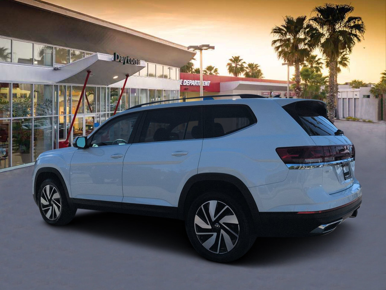 Used 2025 Volkswagen Atlas SE FWD image 5