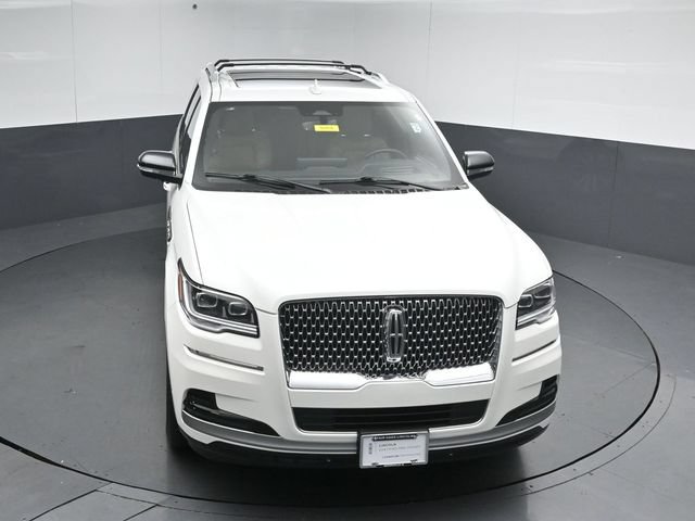Certified 2023 Lincoln Navigator Reserve AWD/4WD image 48