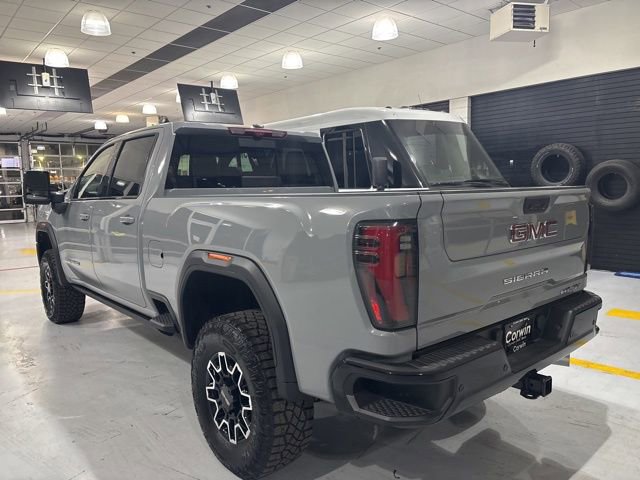 Used 2025 GMC Sierra 2500 AT4X image 6