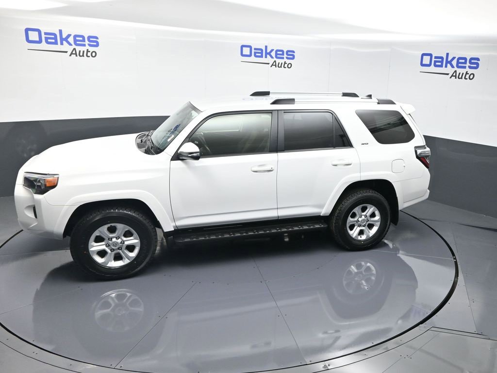 Used 2024 Toyota 4Runner SR5 Premium image 50