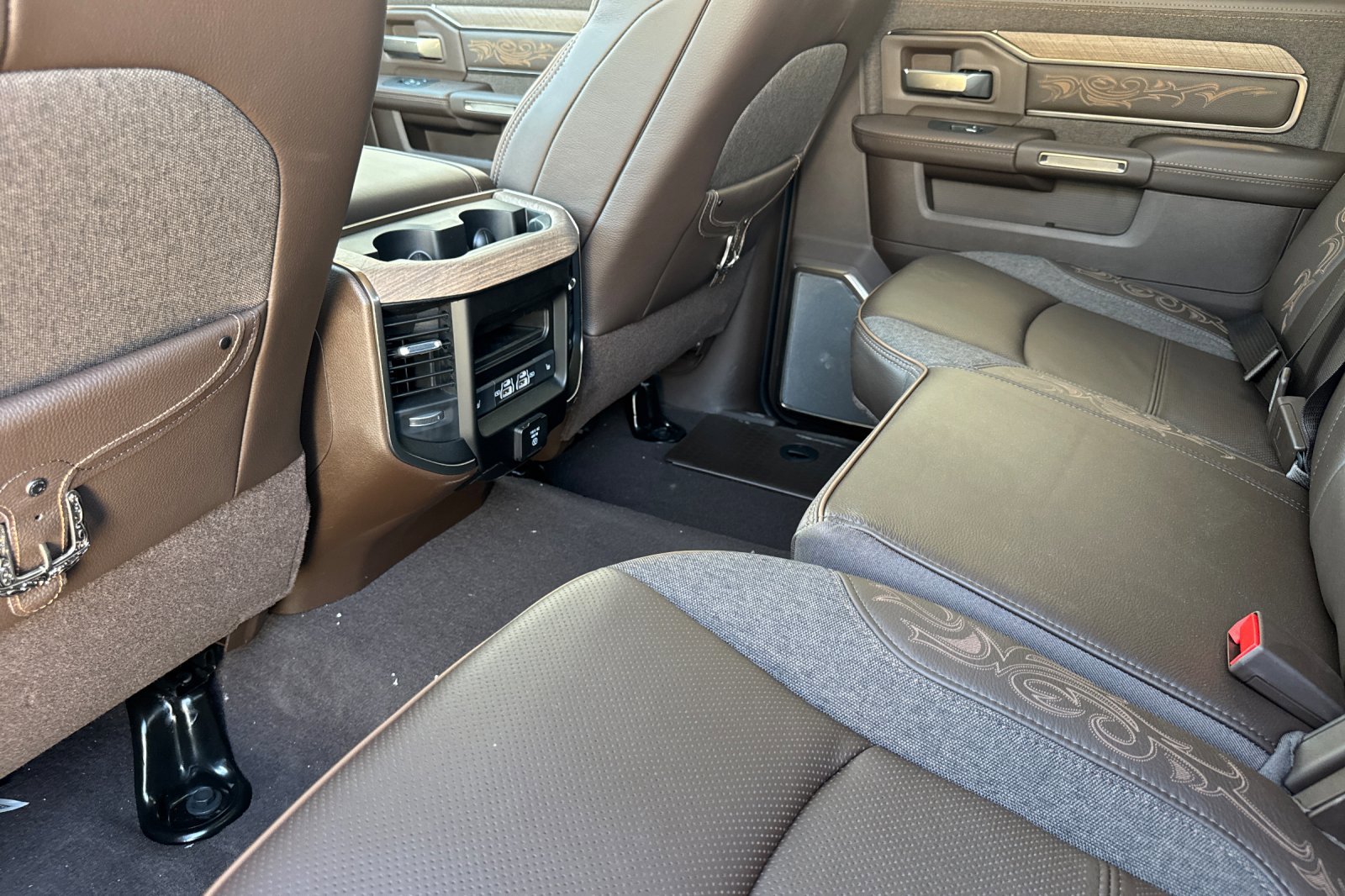 New 2026 RAM 2500 Limited image 11