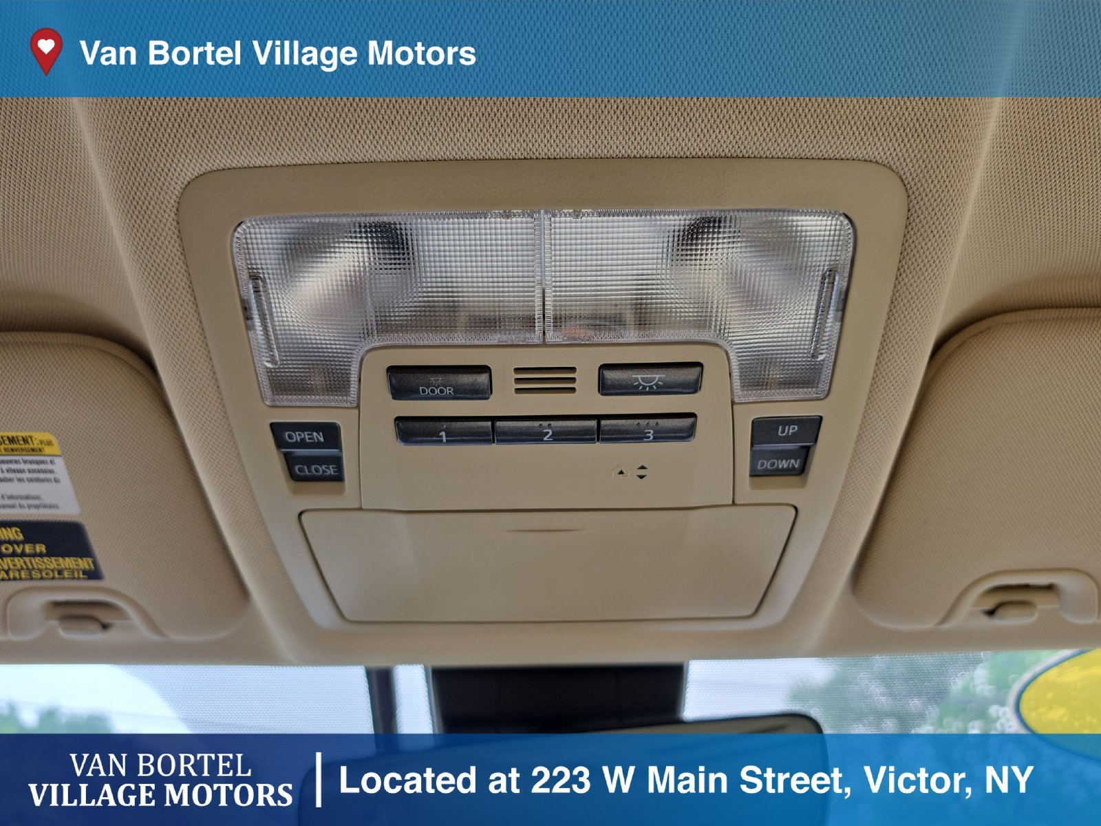 Used 2017 Toyota Highlander XLE AWD/4WD image 22