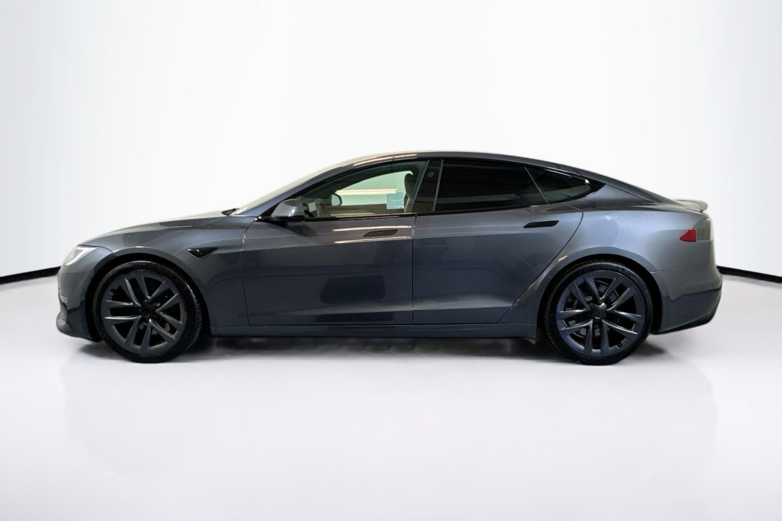 Used 2021 Tesla Model S Plaid AWD/4WD image 8