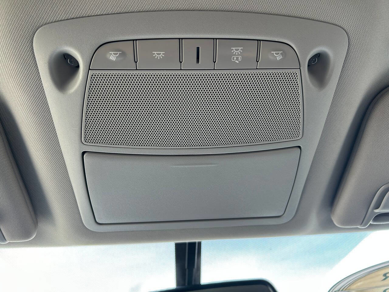 Used 2017 Nissan Murano Platinum image 21