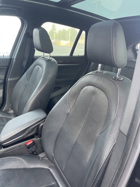 Used 2017 BMW X1 xDrive28i image 12