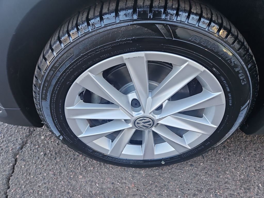 Used 2019 Volkswagen Golf Alltrack S AWD/4WD image 26