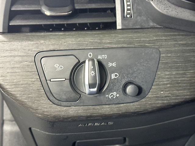 Used 2022 Audi A5 2.0T Premium image 19