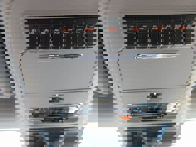 New 2026 Ford F350 Lariat w/ Black Appearance Package image 17