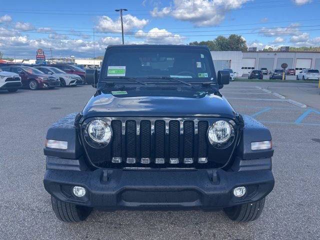 Used 2023 Jeep Wrangler Sport S image 2