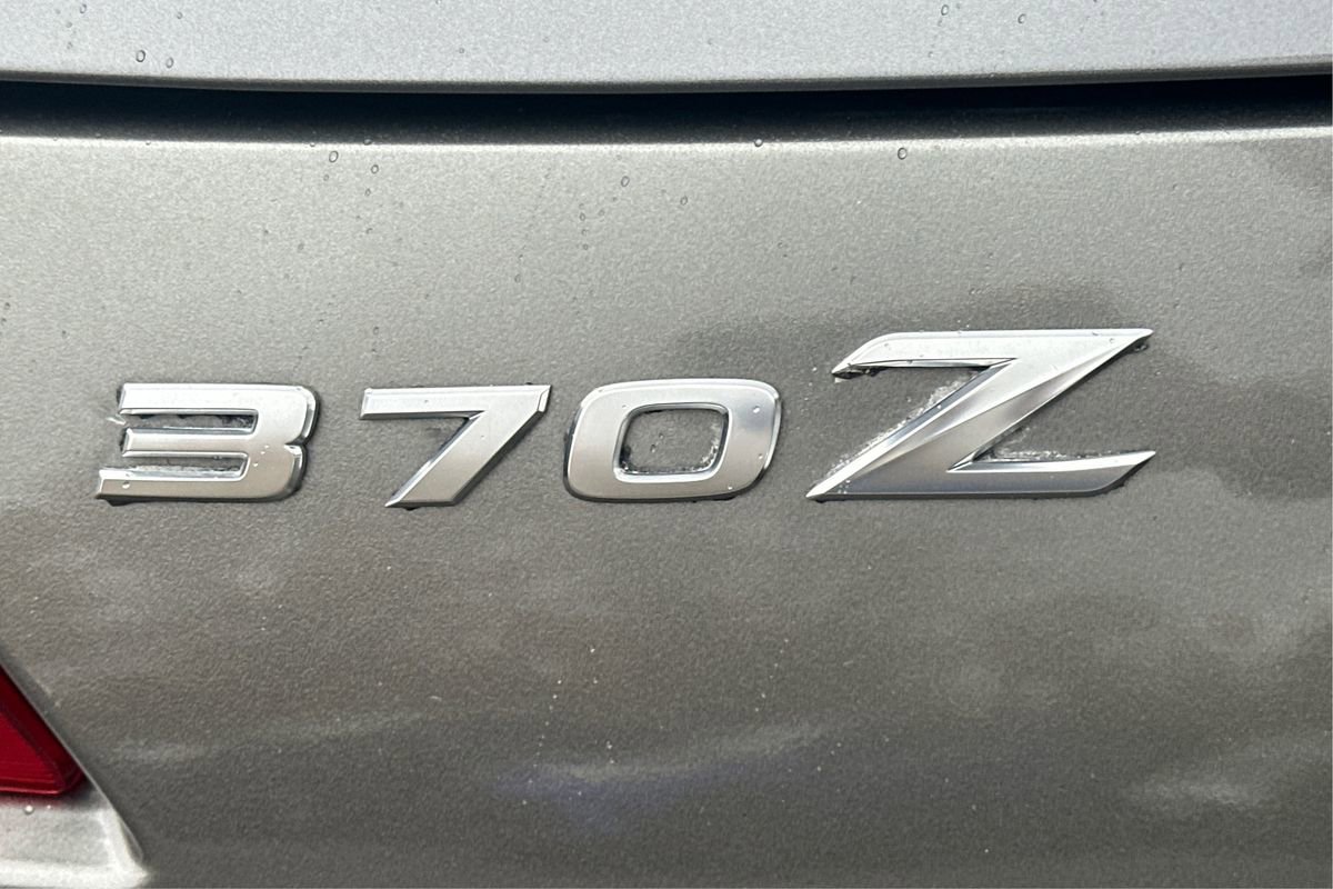 Used 2015 Nissan 370Z Coupe image 20