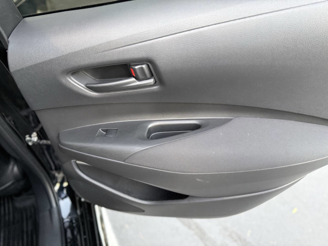 Used 2024 Toyota Corolla LE image 14