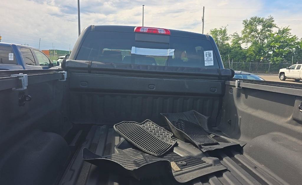 Used 2017 Chevrolet Silverado 2500 LTZ w/ Vortec Plus Package AWD/4WD image 8