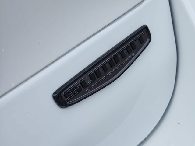 Used 2025 Jeep Grand Cherokee L Summit w/ Obsidian Package image 8