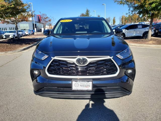 Used 2024 Toyota Highlander LE image 8