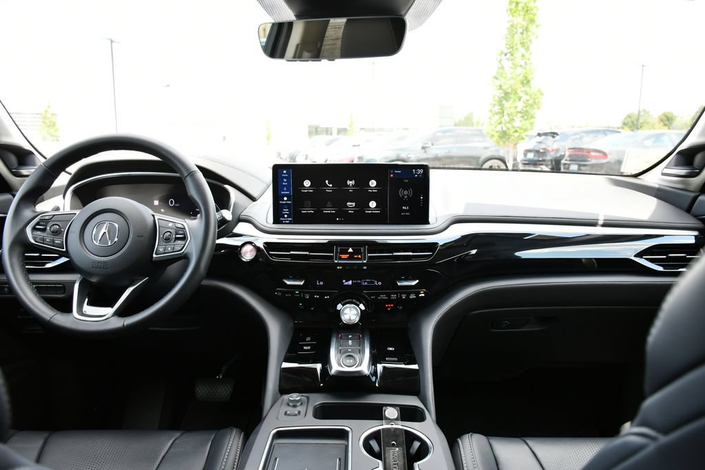 Certified 2026 Acura MDX w/ Technology Package AWD/4WD image 24