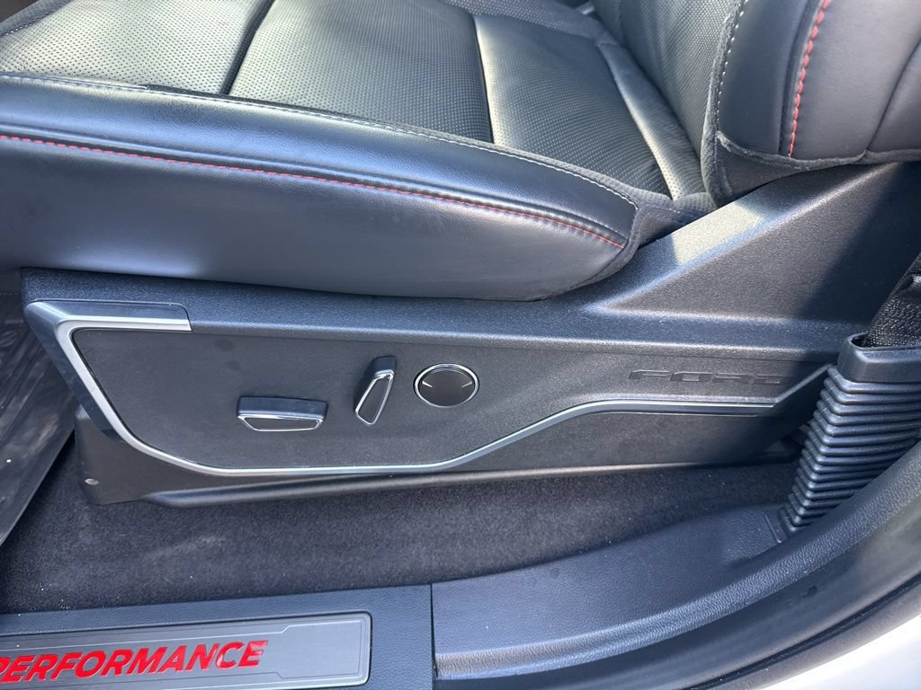 Used 2025 Ford F150 Raptor AWD/4WD image 21
