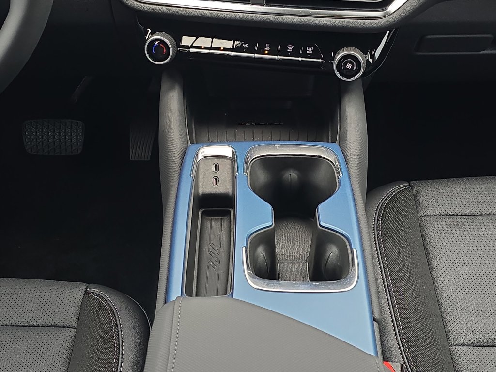 New 2026 Chevrolet Equinox EV LT image 25