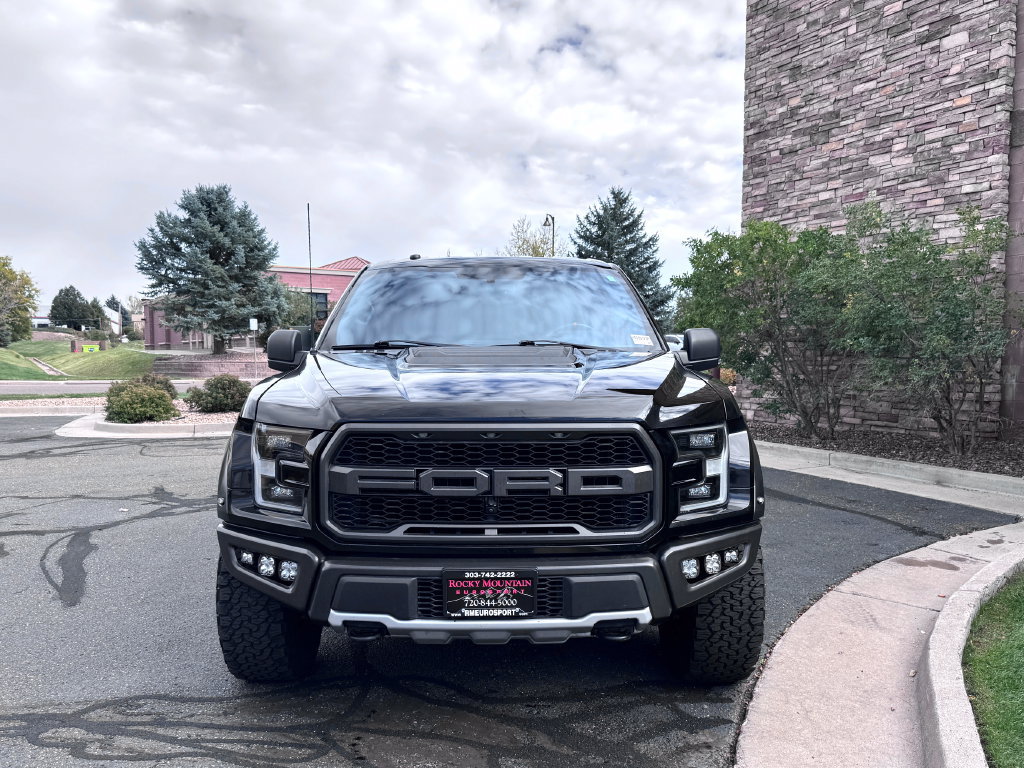 Used 2017 Ford F150 Raptor w/ Equipment Group 801A Mid AWD/4WD image 3
