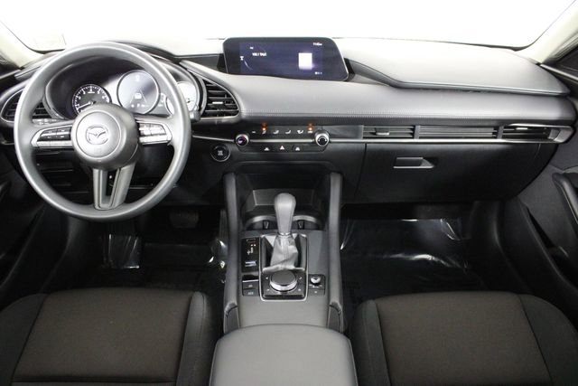 Used 2022 MAZDA MAZDA3 Sedan image 27