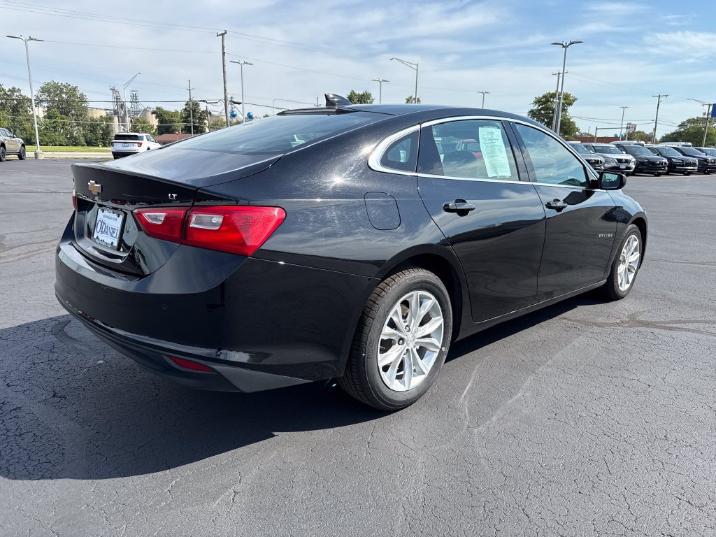 Used 2024 Chevrolet Malibu LT FWD image 7