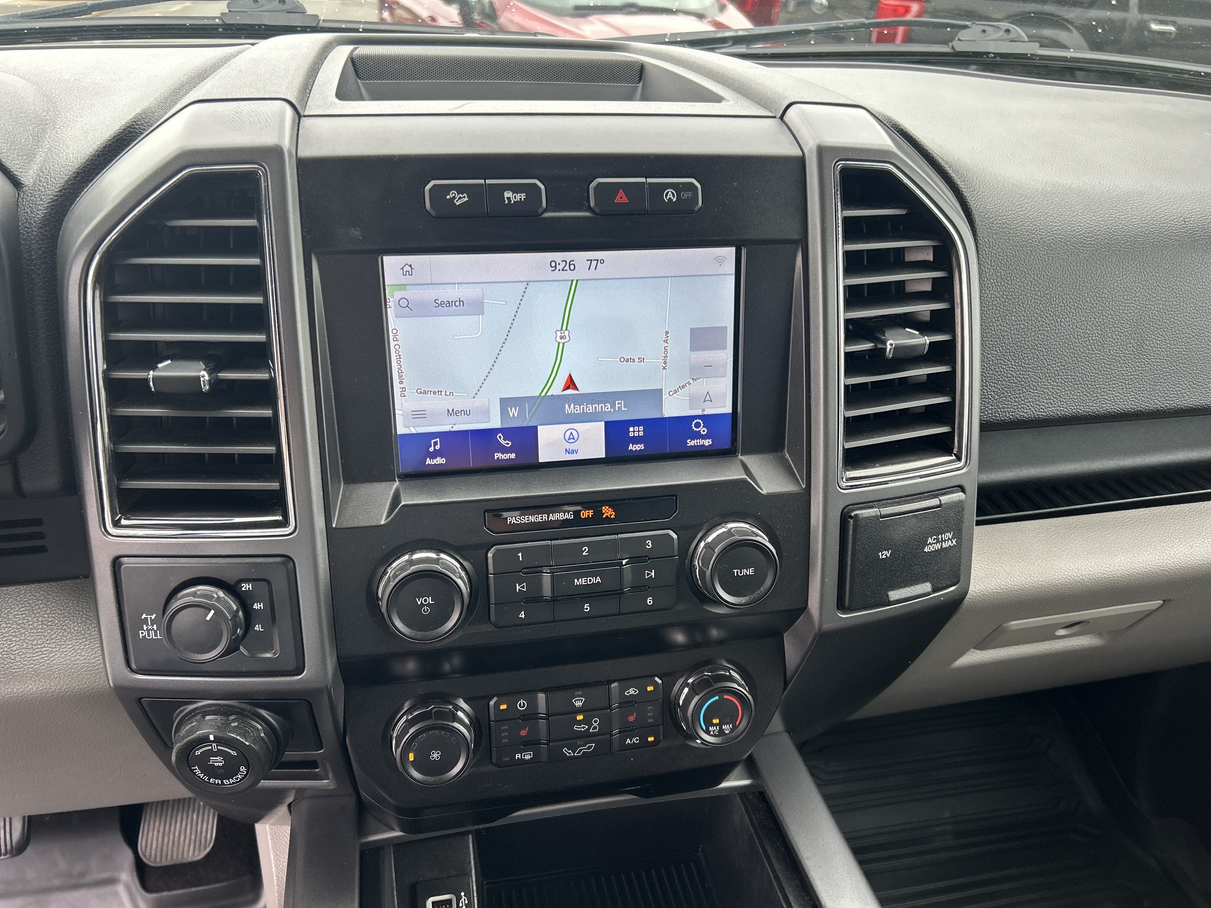 Used 2019 Ford F150 XLT w/ Equipment Group 302A Luxury AWD/4WD image 11