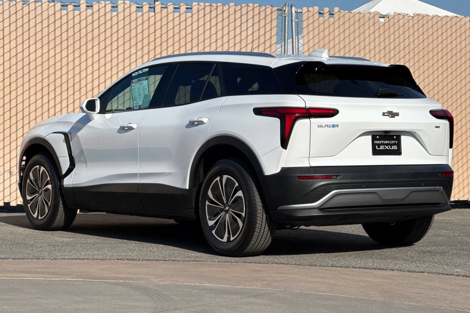 Used 2024 Chevrolet Blazer EV LT AWD/4WD image 6