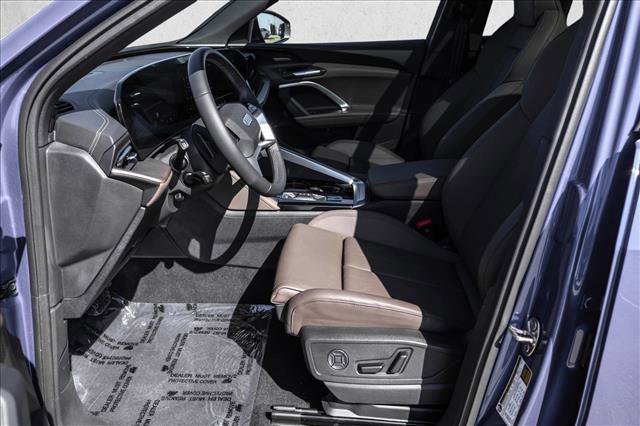 Certified 2025 Audi Q5 Premium Plus w/ Premium Plus image 12