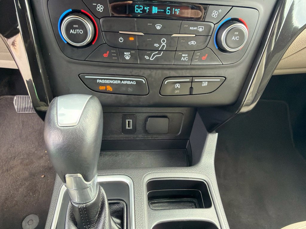 Certified 2017 Ford Escape Titanium FWD image 30