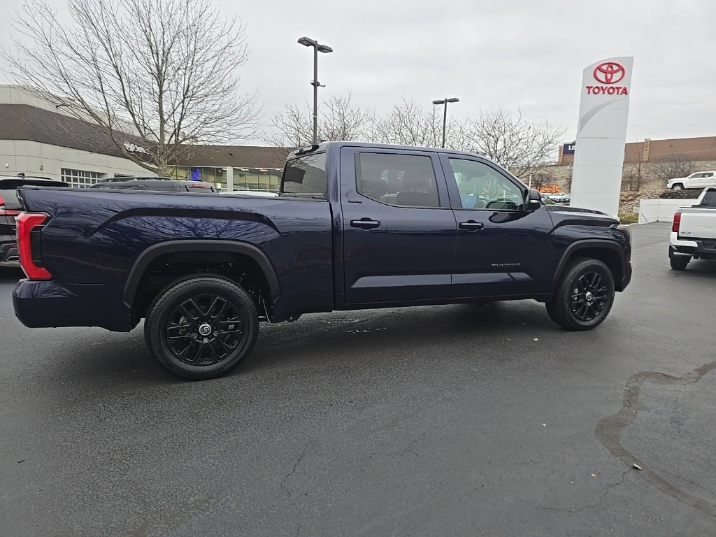 Used 2024 Toyota Tundra Limited image 8