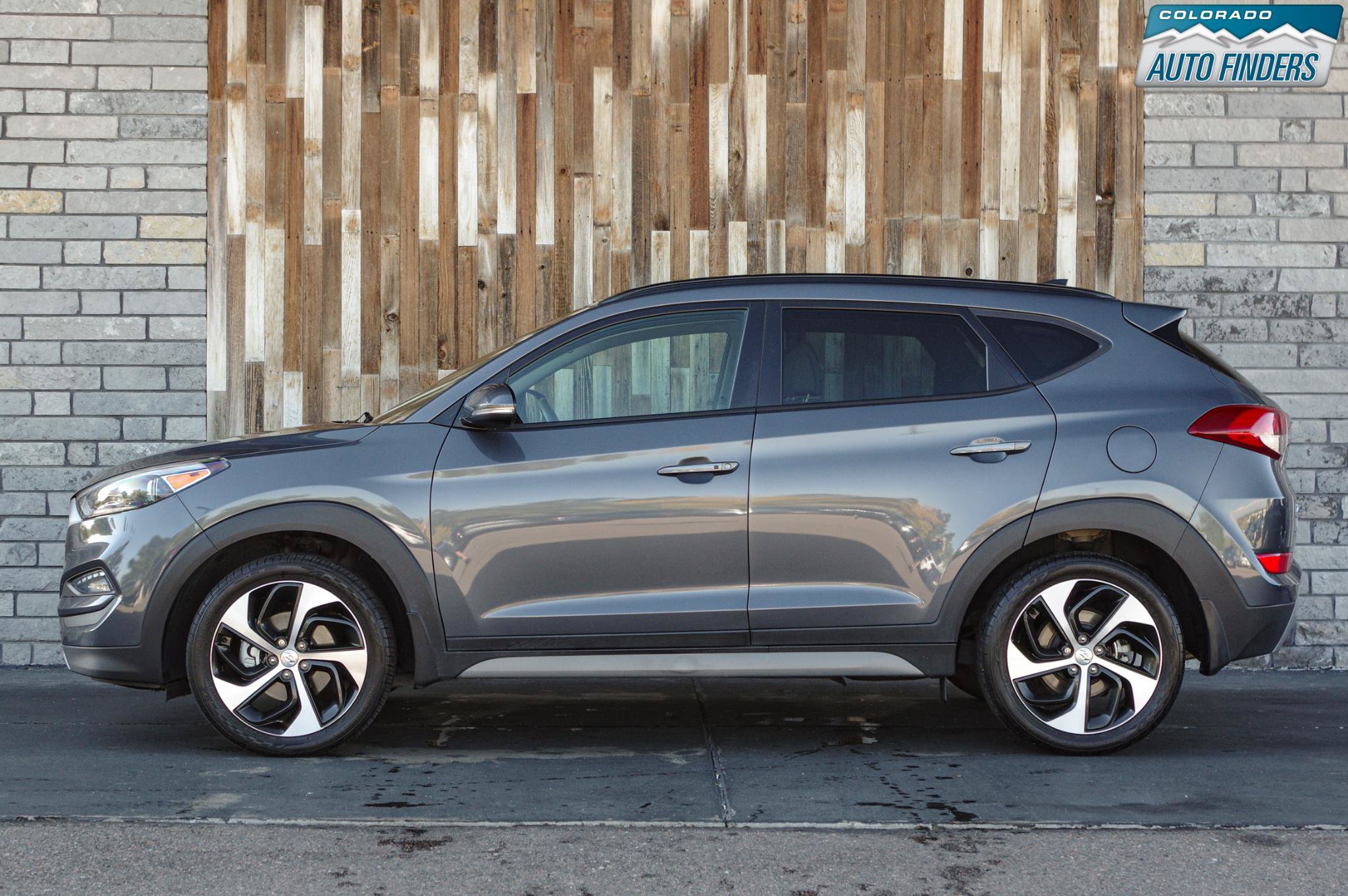 Used 2018 Hyundai Tucson Value AWD/4WD image 3