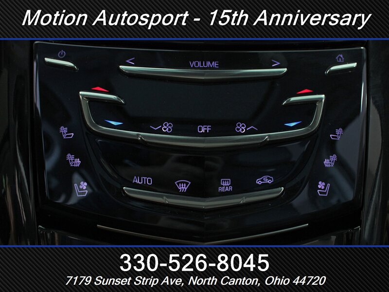 Used 2020 Cadillac Escalade Luxury w/ Escalade Sport Edition AWD/4WD image 16