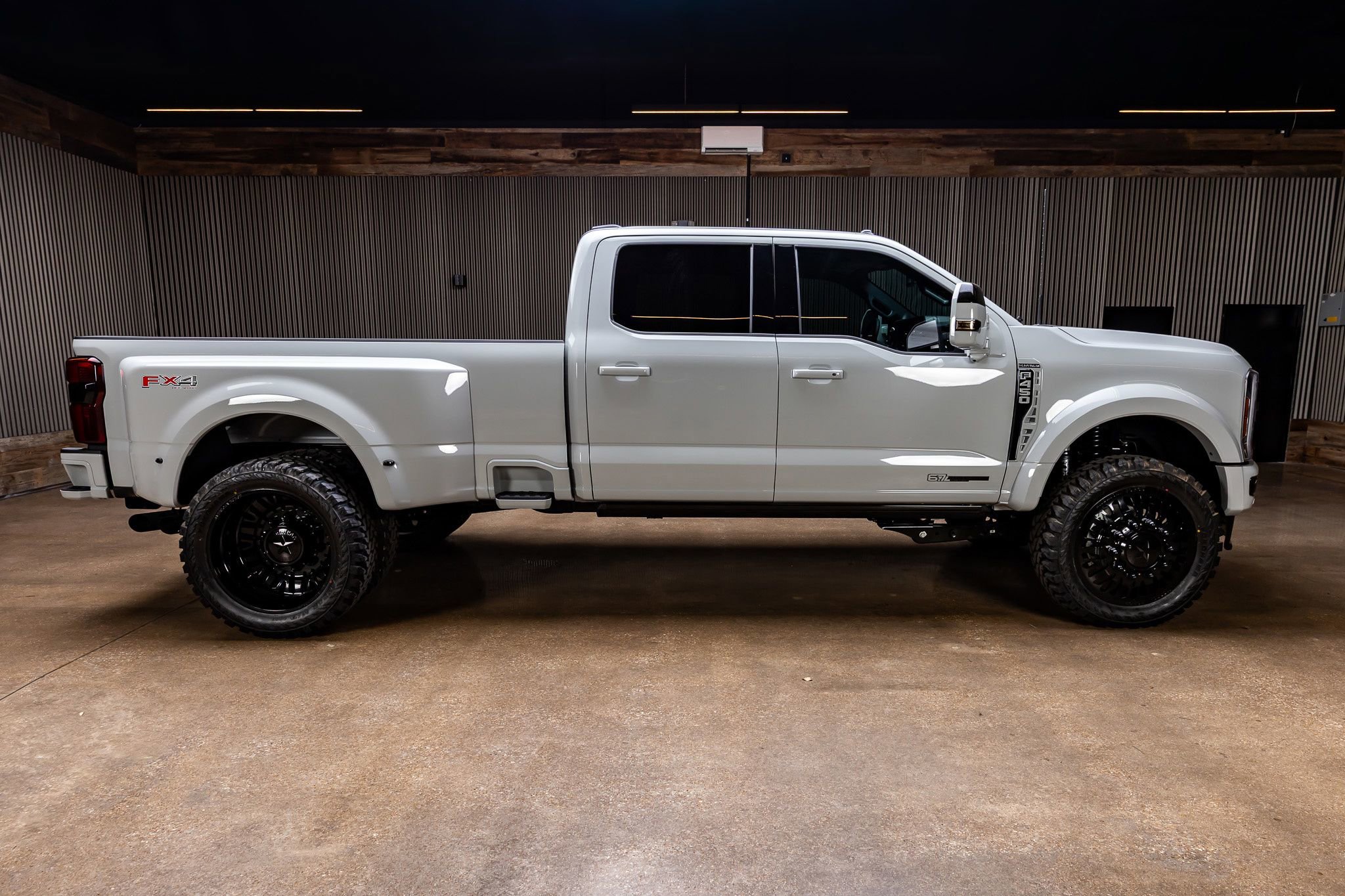 Used 2026 Ford F450 Platinum image 11