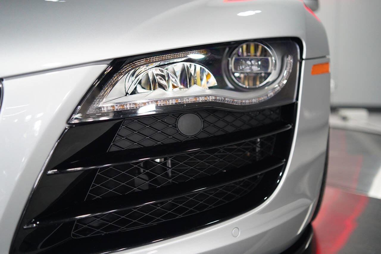 Used 2009 Audi R8 V10 AWD/4WD image 49