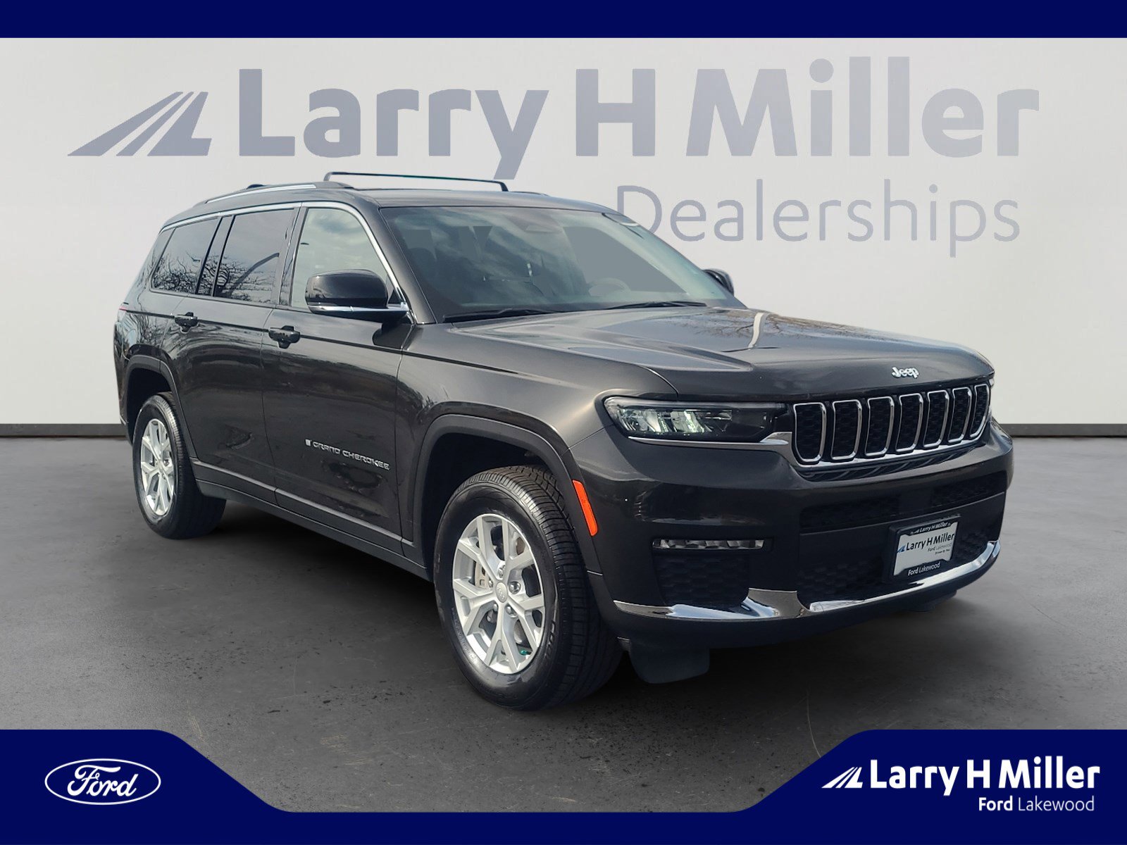Used 2023 Jeep Grand Cherokee L Limited image 7
