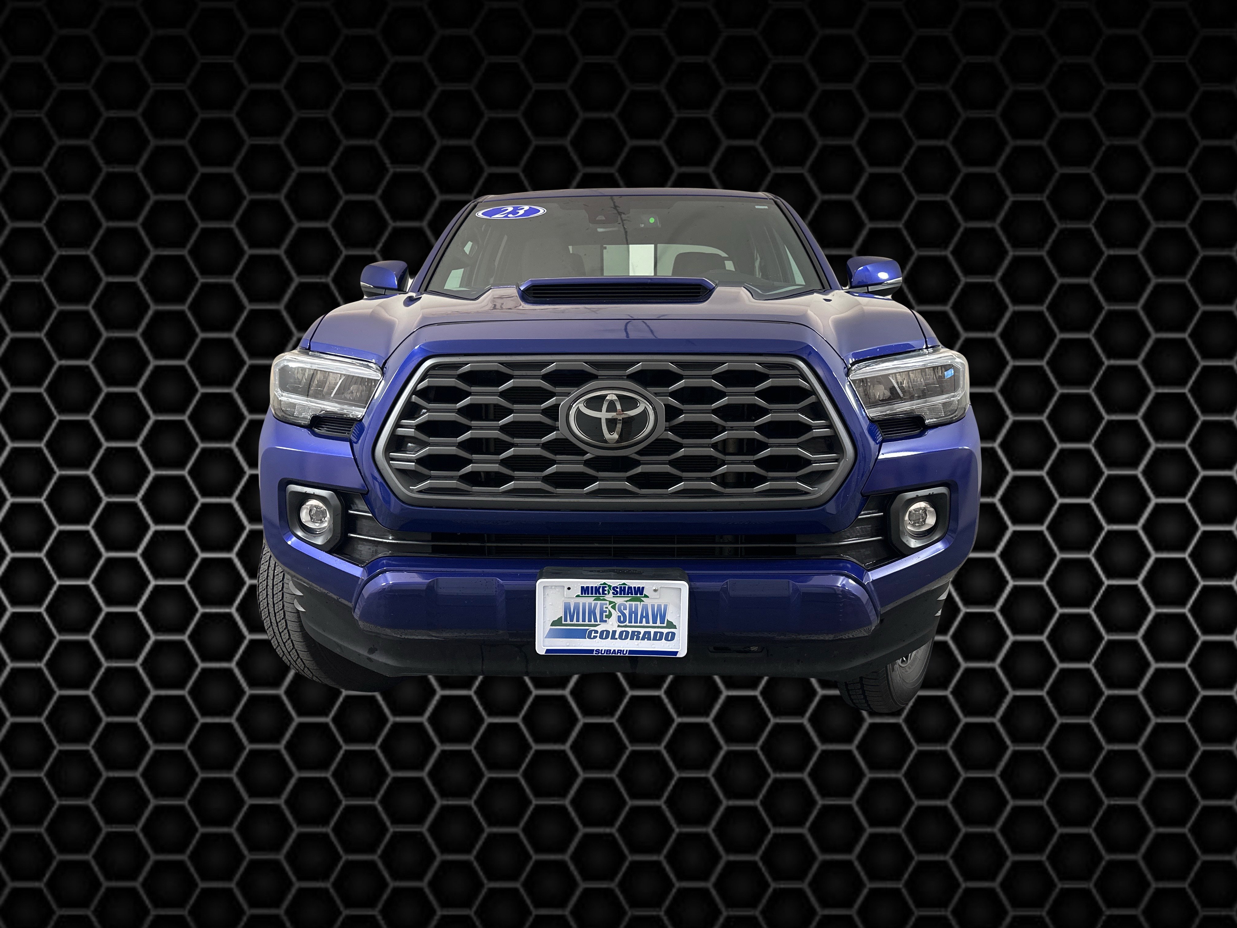 Used 2023 Toyota Tacoma TRD Sport image 2