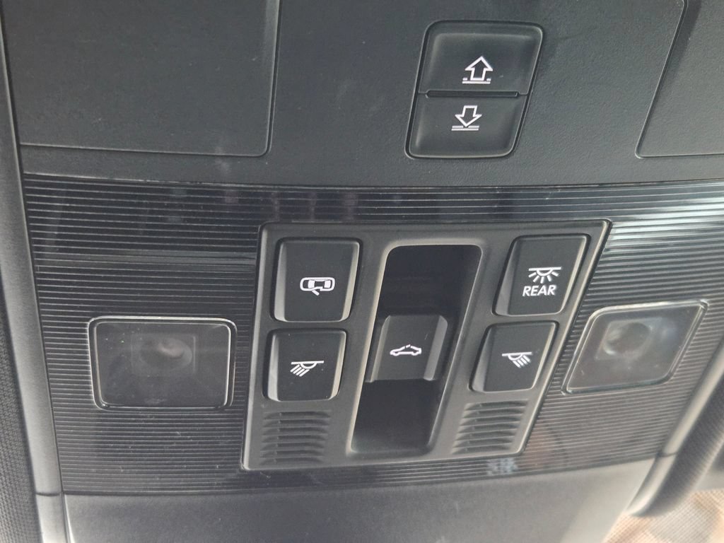 Used 2023 Volkswagen Atlas Cross Sport SEL AWD/4WD image 10