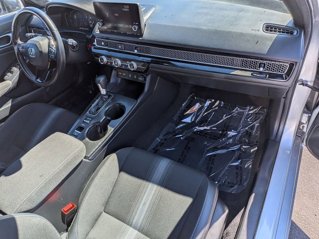 Used 2025 Honda Civic Sport image 31