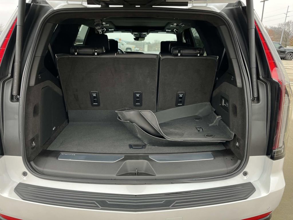 Certified 2024 Cadillac Escalade V image 12