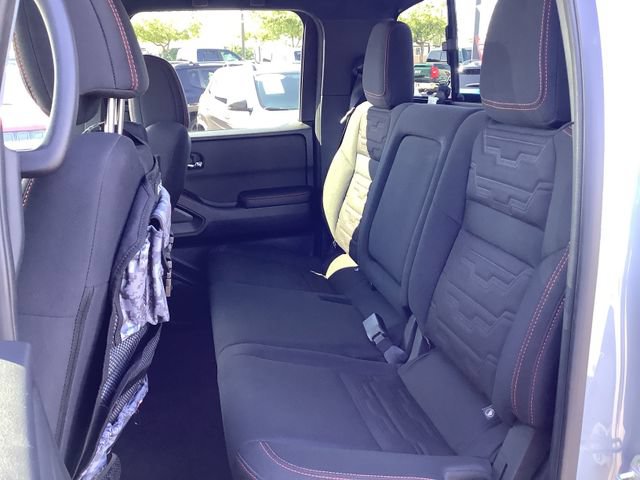 Used 2025 Nissan Frontier PRO-4X AWD/4WD image 24