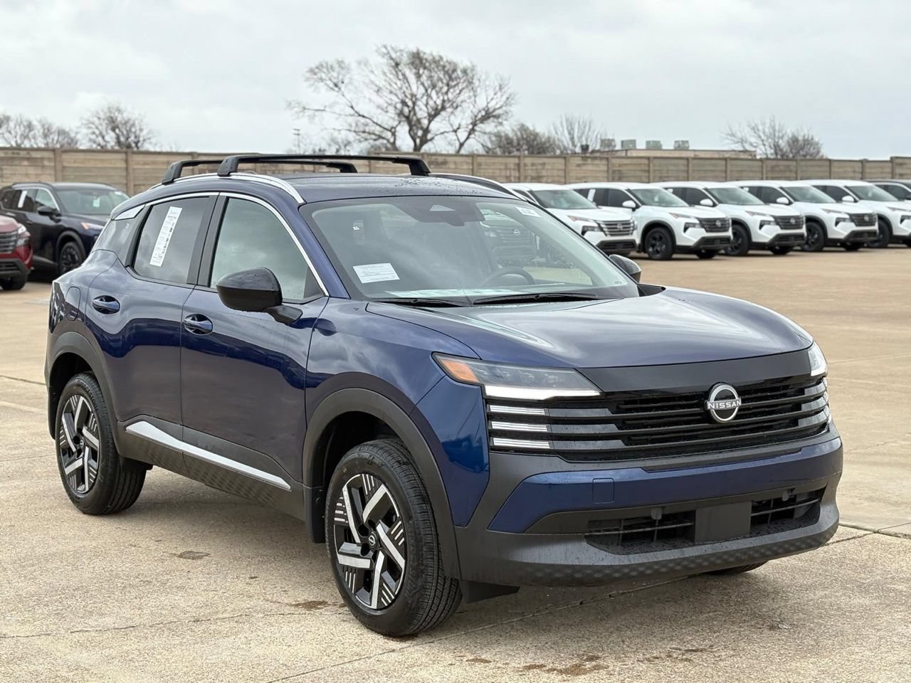 New 2026 Nissan Kicks SV FWD image 4