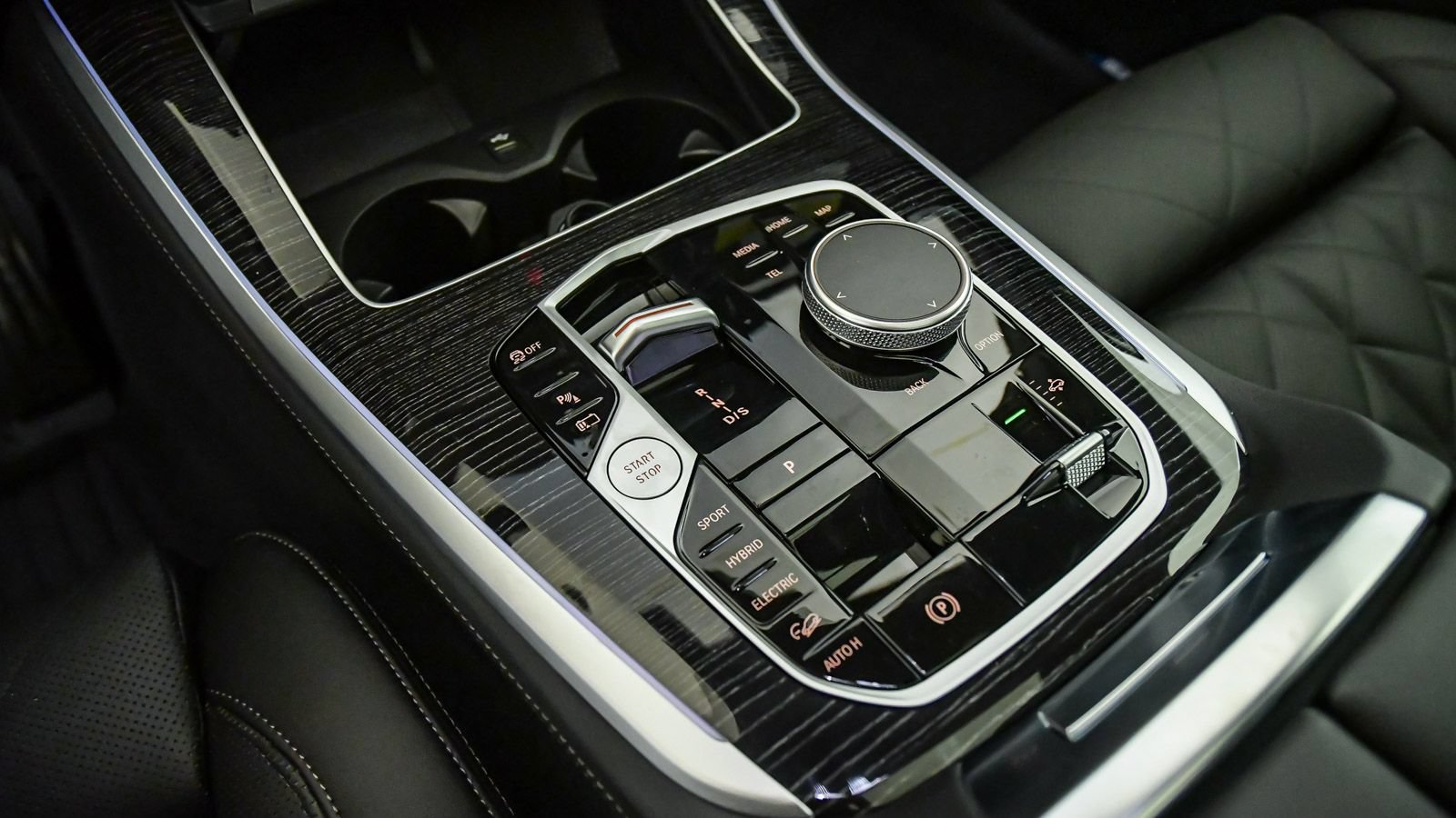 New 2026 BMW X5 xDrive50e AWD/4WD image 22